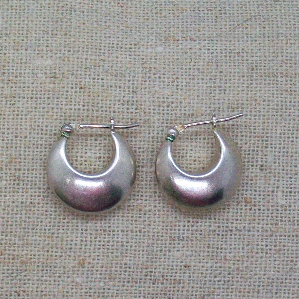 Silver Tone Small Puffed Hoop Earrings